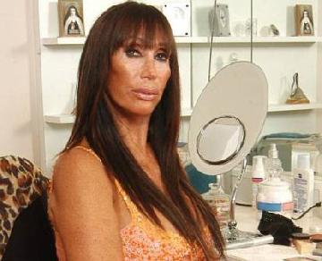 ¡Si querés reír, reí
!, el nombre del nuevo programa de Moria Casán
