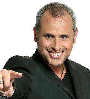 ¡Qué arranque! Intrusos 10 años promedió 9.1 puntos de rating ;)