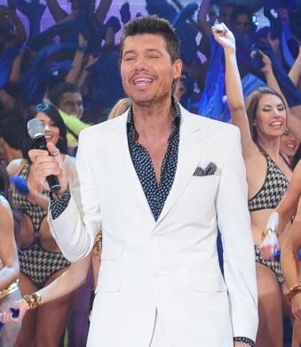 Este Lunes 10-05-2010 Debuta el Showbol en ShowMatch. Todos los detalles en esta nota de sucreespectaculos ;)